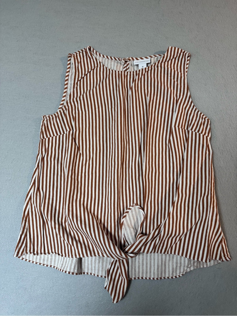 Liz Claiborne Cream & Brown Striped Tie-Front Tank Medium